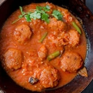 Vadai Curry